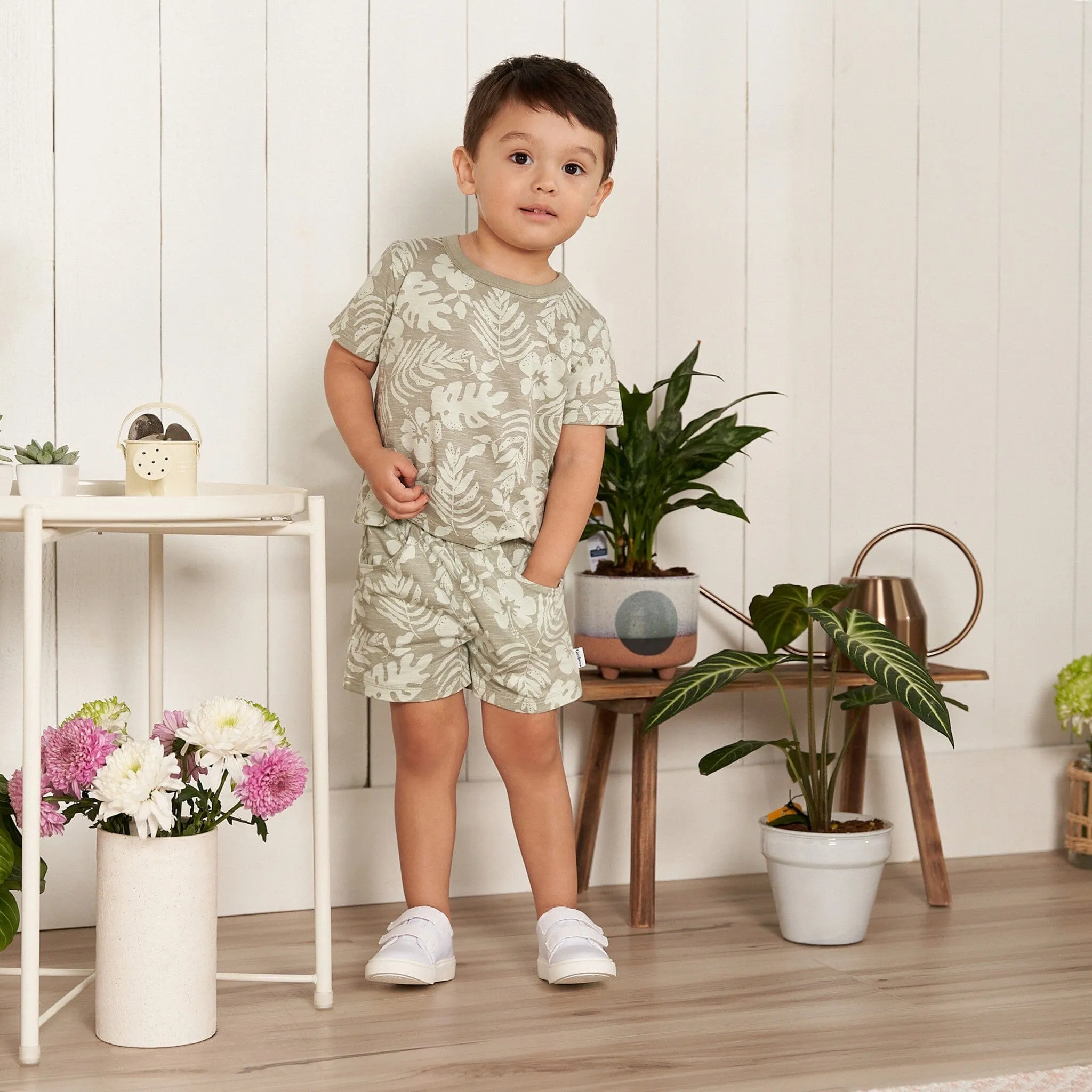 2-Piece Baby and Toddler Boys Tropical Leaves T-Shirt and Shorts Set Gerber Childrenswea