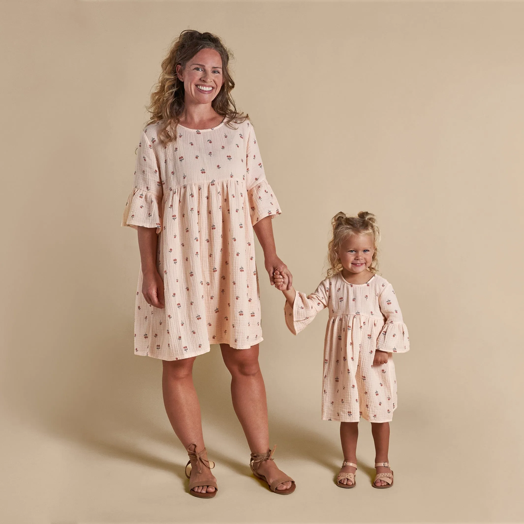 Infant & Toddler Girls Light Pink Daisies Gauze Dress Gerber Childrenswea