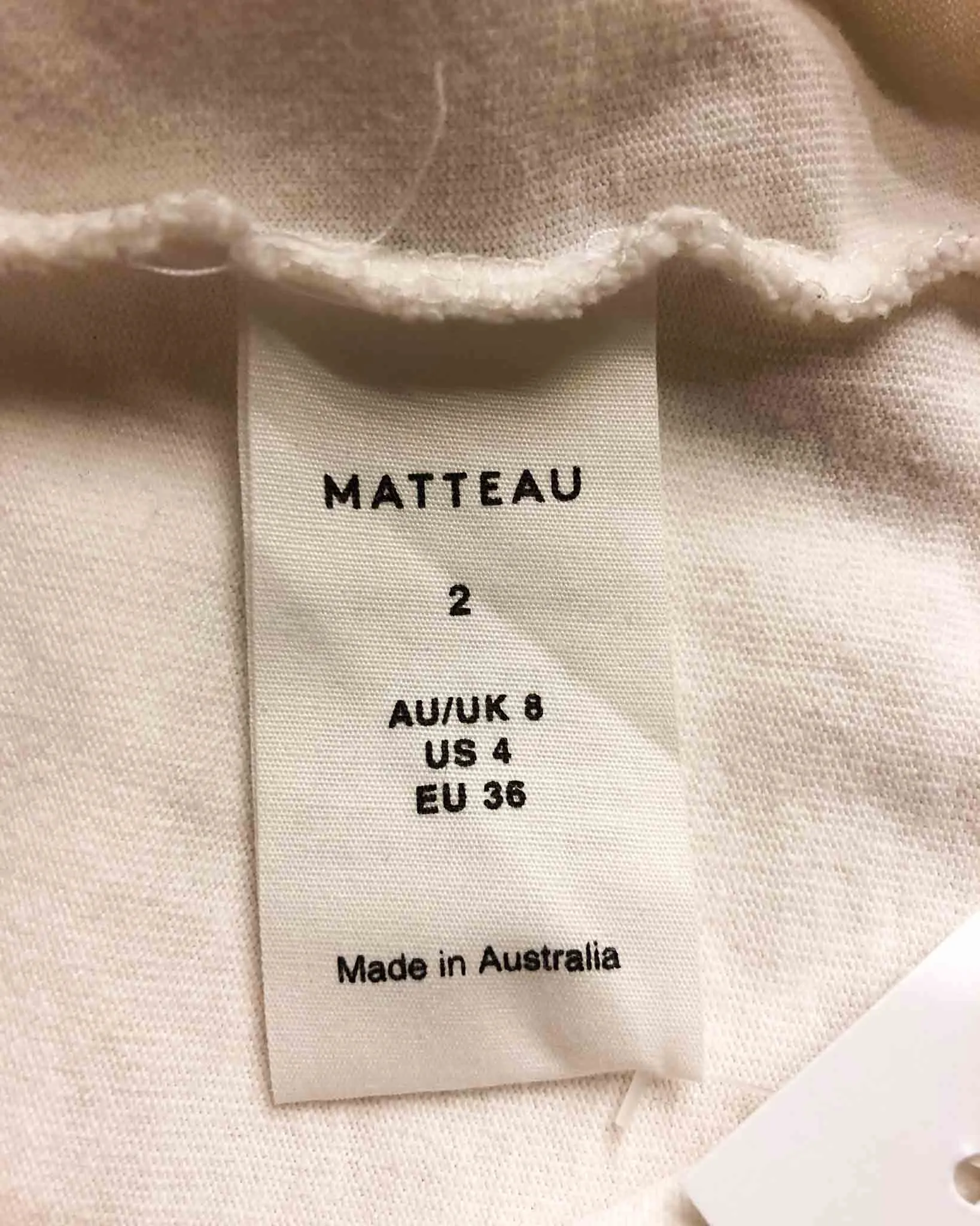 Size 10 (2) | Matteau Cap Sleeve Top